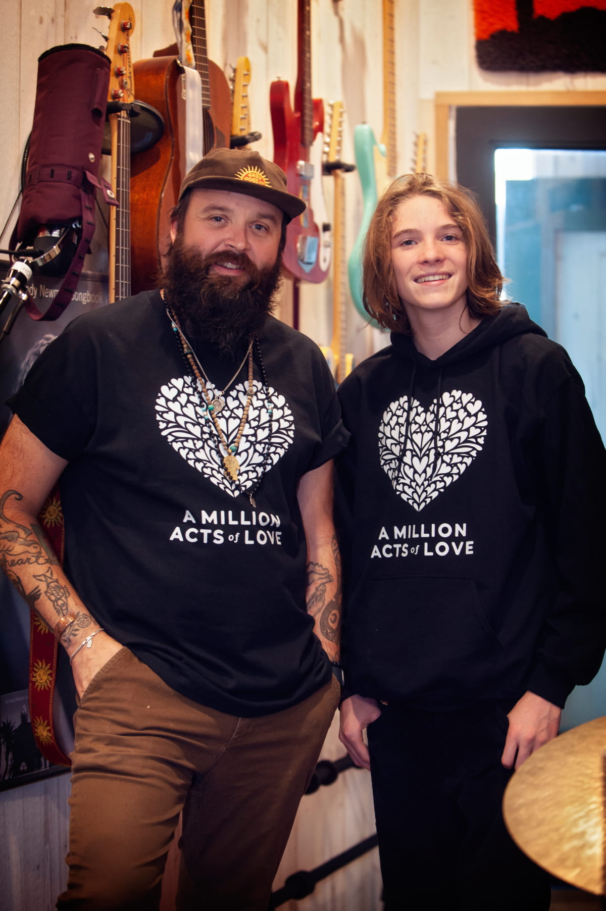 Mentor supporting youth